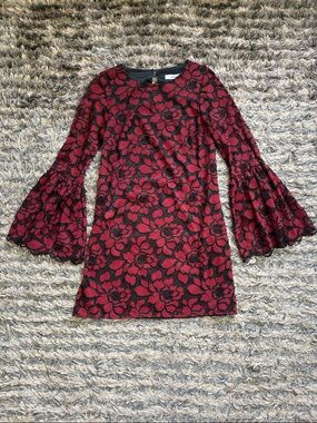 Likely Burgundy and Black Floral Bell-Sleeve Shift Dress Size 0
